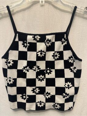 Urban Outfitters Checkerboard Daisy Knit Crop Tank Top Black White Size Small